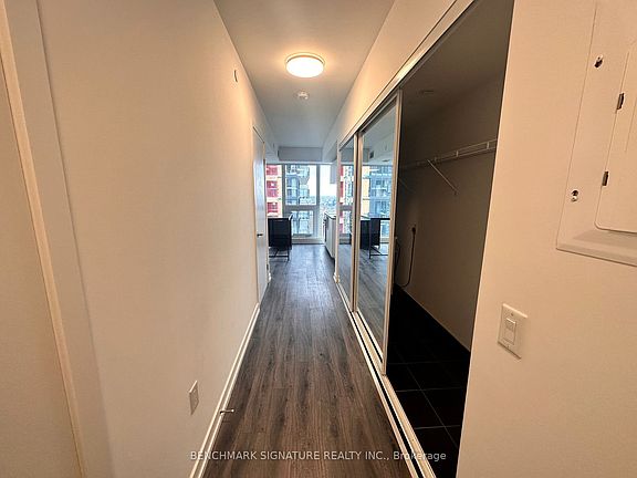 2nd image of 77 Shuter St #3107