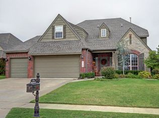 2716 W Quinton St, Broken Arrow, OK 74011