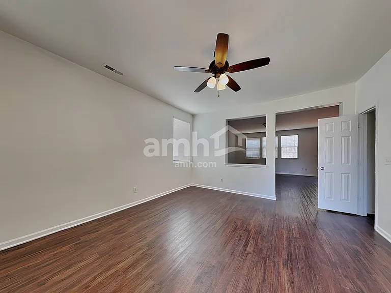 6001 Ricker Rd — Photo 8