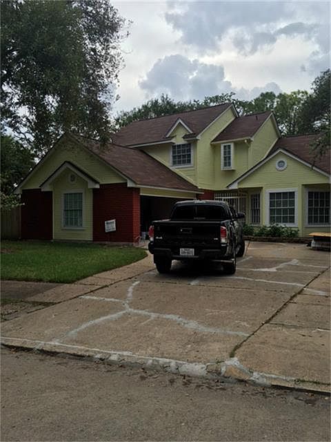 1st image of 12007 Green Glade Dr