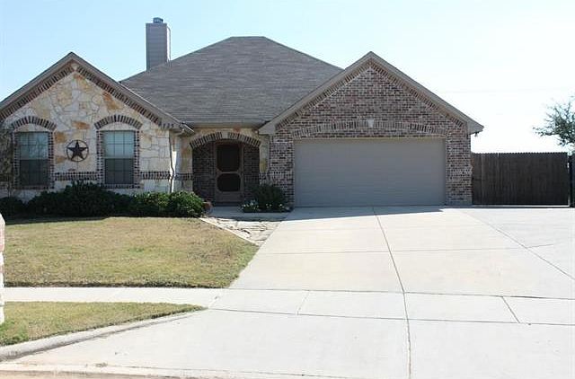 1st image of 725 Countryside Dr