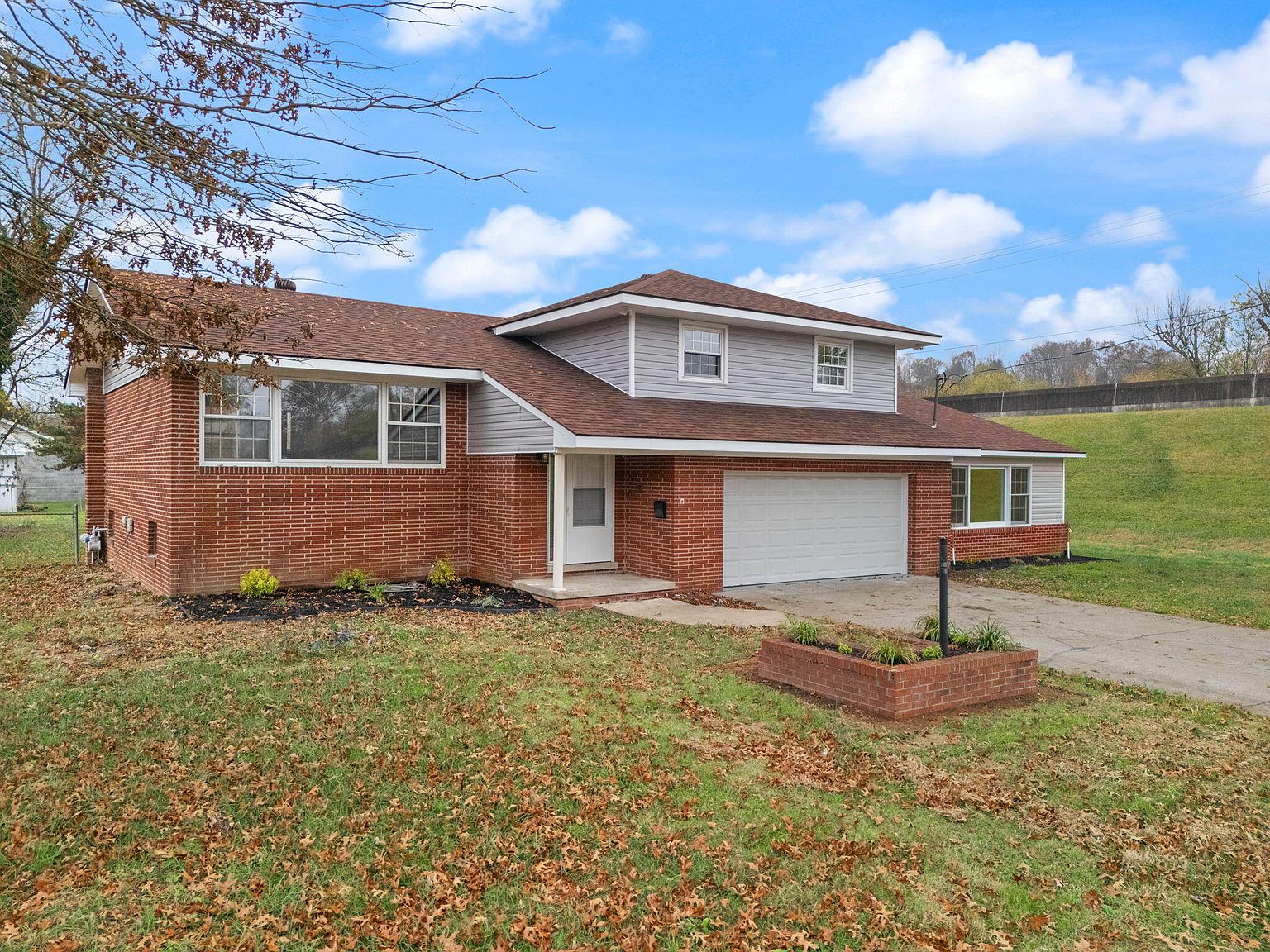 103 King St, Barbourville, KY 40906 | MLS #24023686 | Zillow