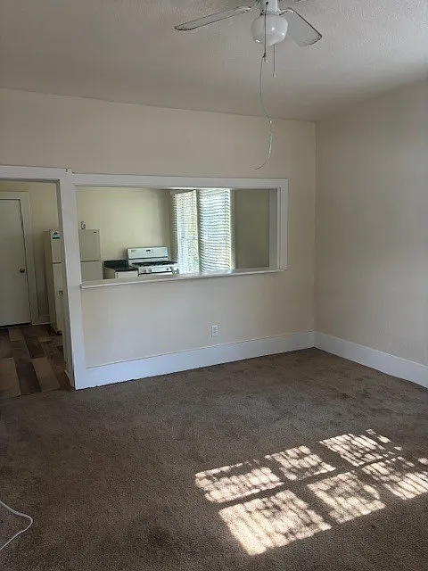 1 bed, 1.0 bath, $1,020 — Photo 2