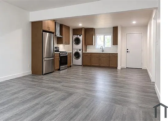 2 bed, 1150 sqft, $2,899 — Photo 2