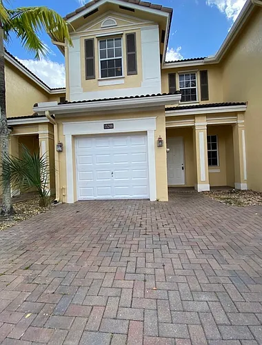 15288 SW 119th Ter Photo 1