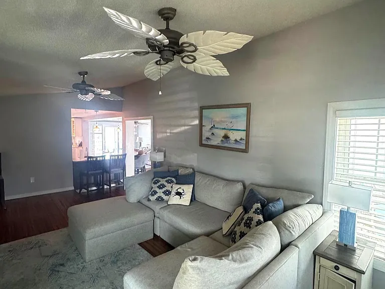 10613 Shifting Sands Dr — Photo 26