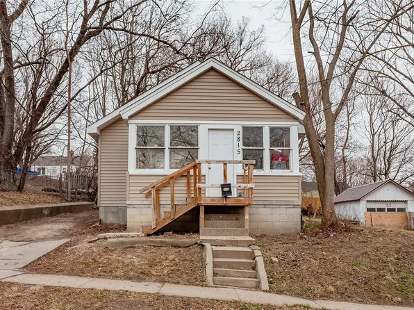 2815 Oxford St, Des Moines, IA 50313