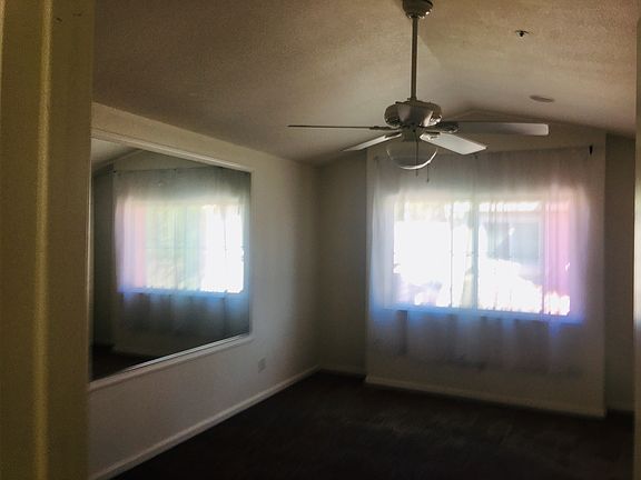 5th image of 3 Tuscany Ct