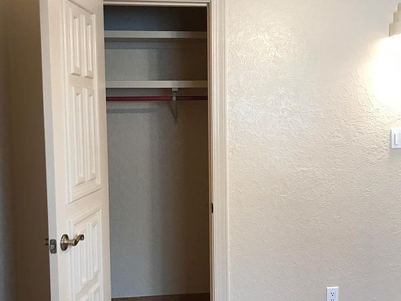 5th image of 3600 Eubank Blvd NE Unit 5C
