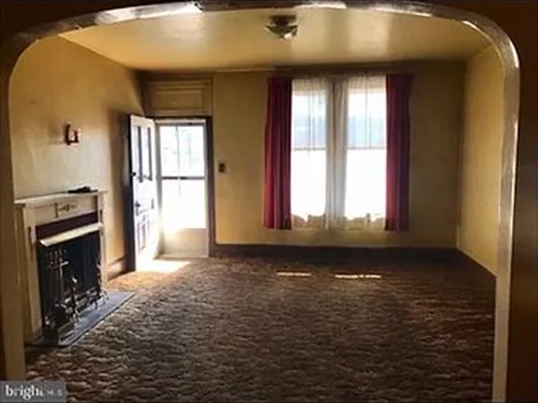 204 Market St, Port Carbon, PA 17965