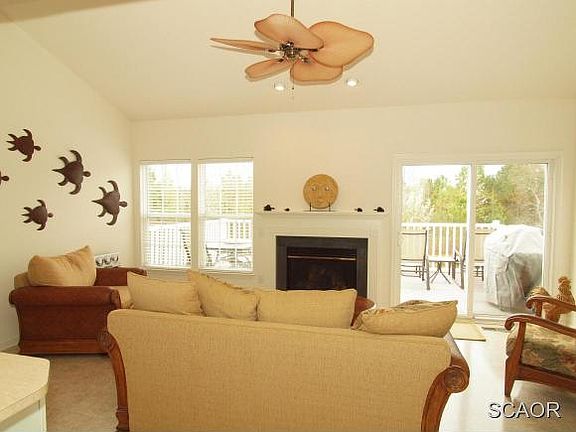 5th image of 38104 E Chester Ln #201