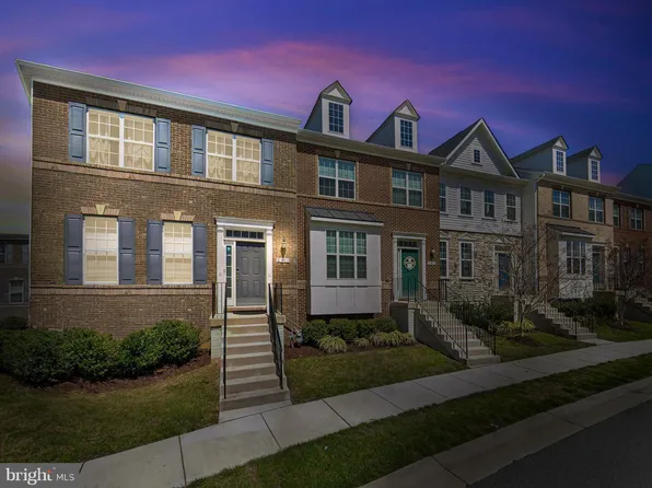 2111 Garden Grove Ln, Bowie, MD 20721