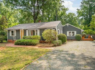 60 Oakwood Dr, Chapel Hill, NC 27517