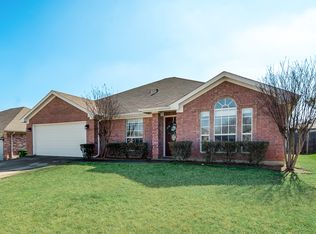 1701 Merritt Dr, Mansfield, TX 76063