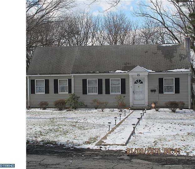 1st image of 302 Edgeboro Dr