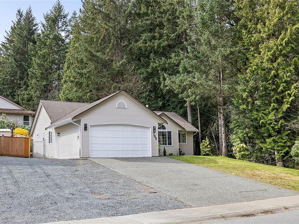 1st image of 795 Southland Way
