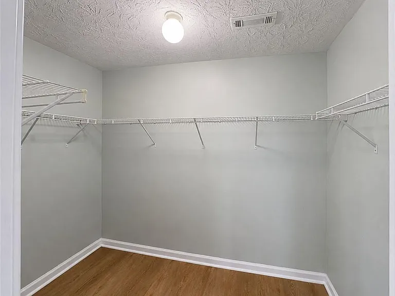 2490 Emma Way NW — Photo 3