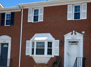 7417 Whernside St, Lorton, VA 22079