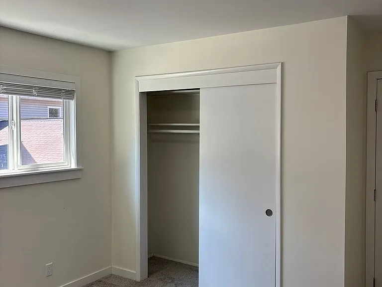 Jennifer Ryan Apartments — Photo 21
