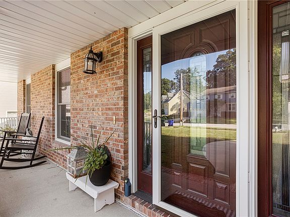 4th image of 2740 Forrest Green Dr