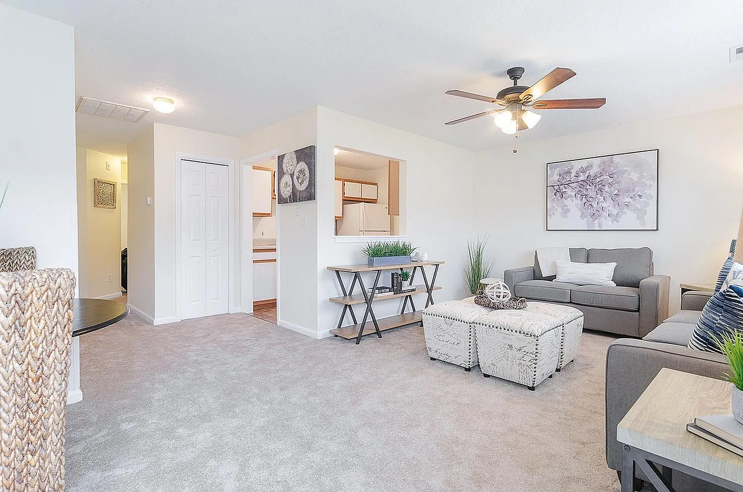Garden Grove Townhomes — Photo 2