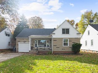 4892 Corliss Rd, Lyndhurst, OH 44124