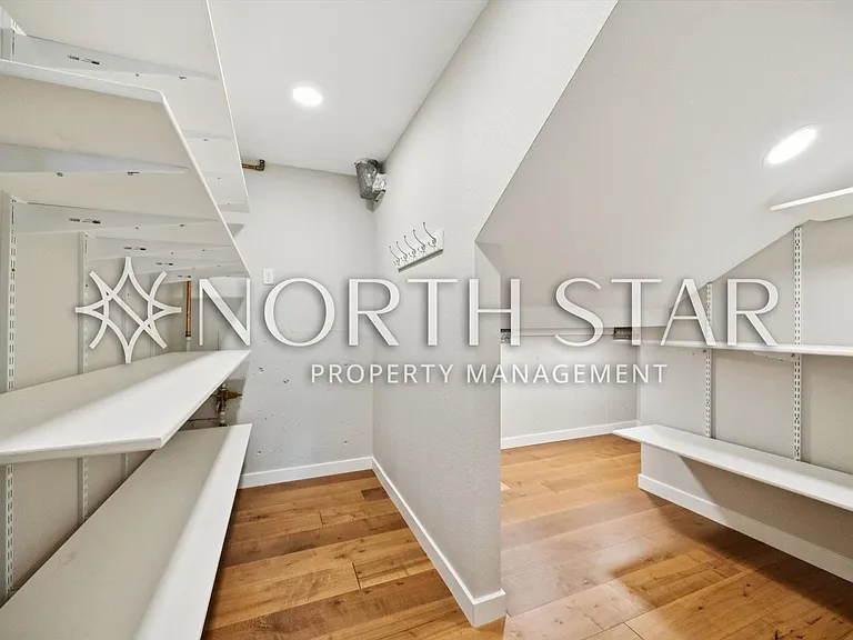 860 Skyland Dr — Photo 26