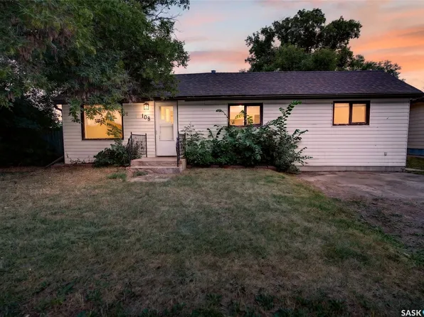 108 1st Avenue W, Vanscoy, SK S0L 3J0
