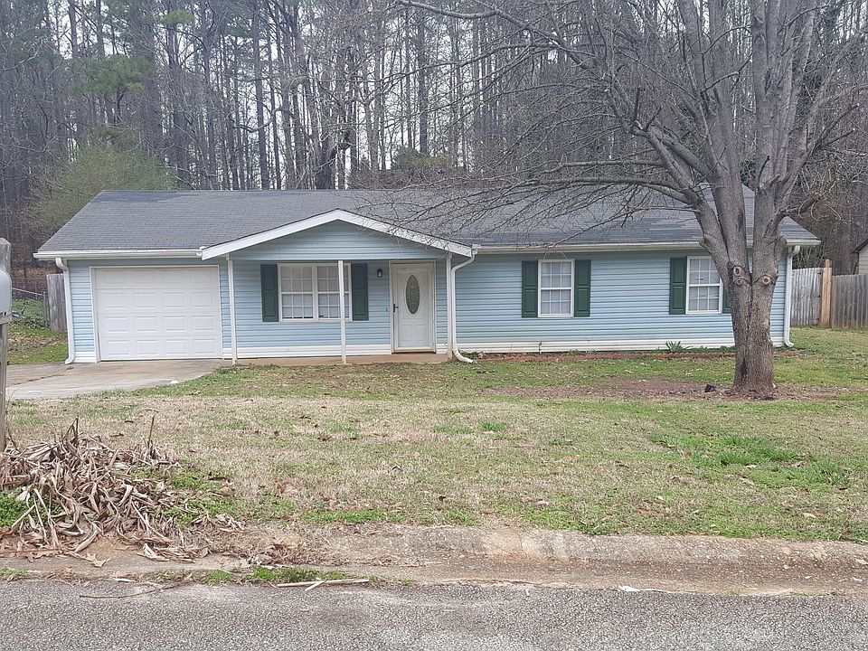1st image of 330 Morris Dr SE