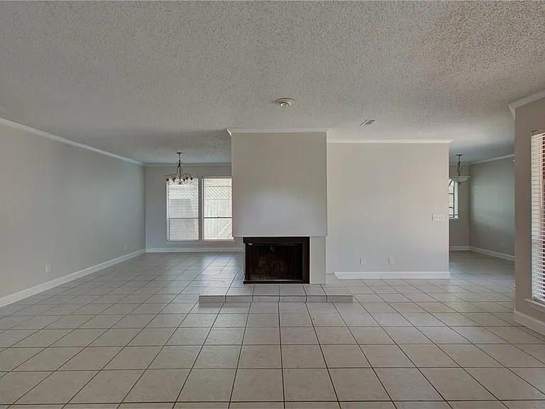 8402 Tallwood Dr #B — Photo 3