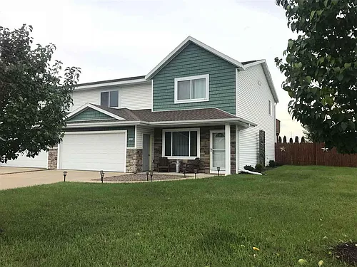 2900 Icecap Rd Photo 1