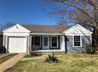 1131 Berkley Ave, Dallas, TX 75224