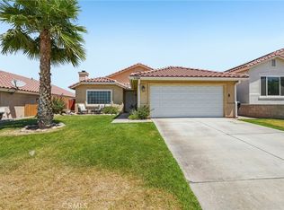 17560 Hudson Dr, Victorville, CA 92395