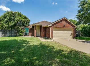 6401 Brooklawn Dr, Arlington, TX 76018