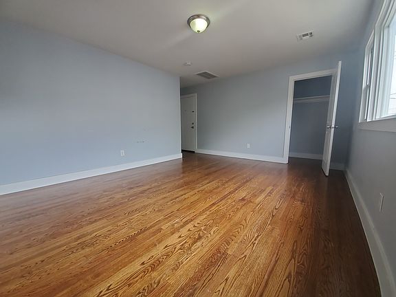 2nd image of 278 Randolph Ave #2E
