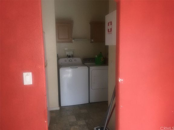 4th image of 25826 Homeland Ave