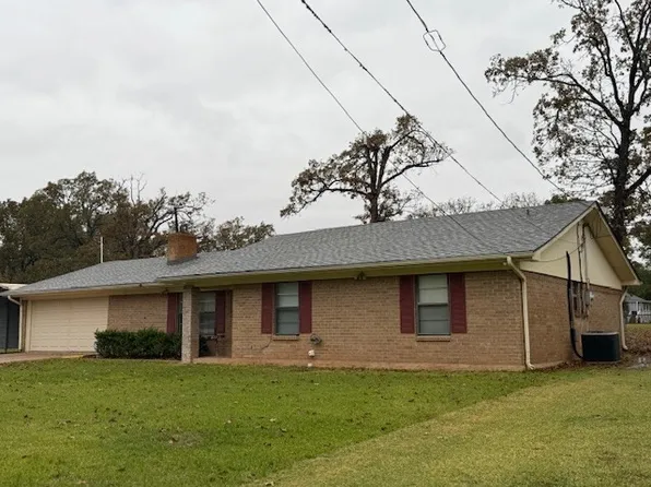 21427 Carole St, Chandler, TX 75758