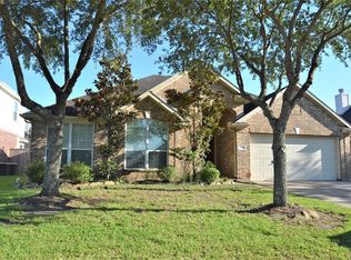5914 Way Fair Dr, Pasadena, TX 77505