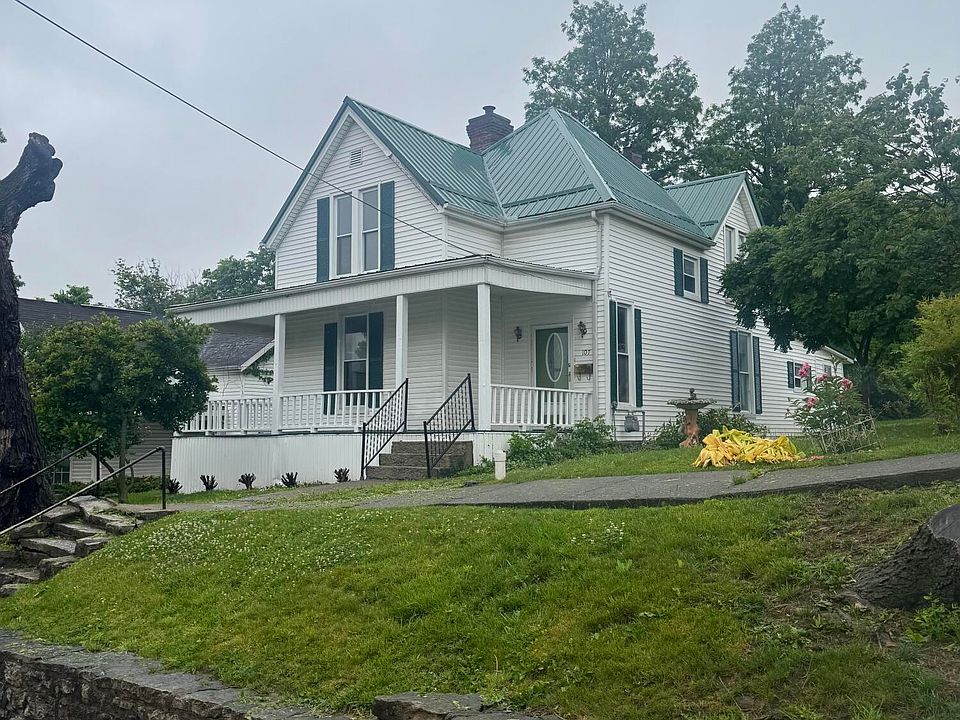 1st image of 107 E North St