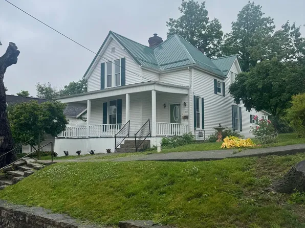 107 E North St, Carlisle, KY 40311