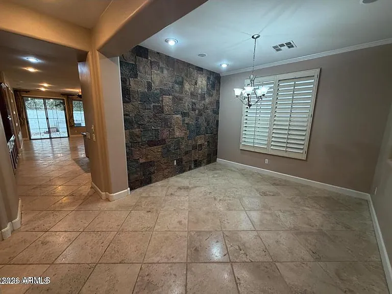 421 W Wisteria Pl — Photo 11