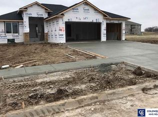 1032 Terrace View Dr, Hickman, NE 68372