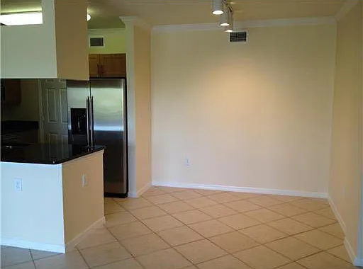 6556 Emerald Dunes Dr — Photo 4