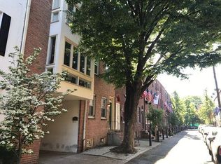 1135 Rodman St, Philadelphia, PA 19147
