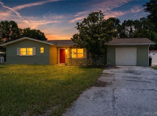 227 Poinsettia Ave, Inverness, FL 34452