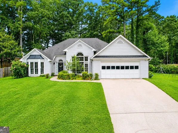 1450 Stampmill Way, Lawrenceville, GA 30043