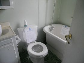 2nd image of 1221 Lowell Ave