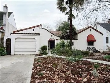 2715 Land Park Dr photo 1