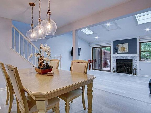 2nd image of 57 Chestnut Way #5-7
