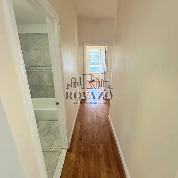 826 S 15th St #3R — Photo 8